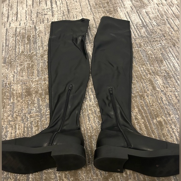 Zara black leather over the knee boots size 8 - Picture 4 of 6